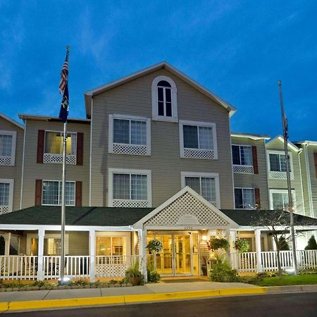 Country Inn & Suites By Radisson, Grand Rapids Airport, Mi Cascade ภายนอก รูปภาพ