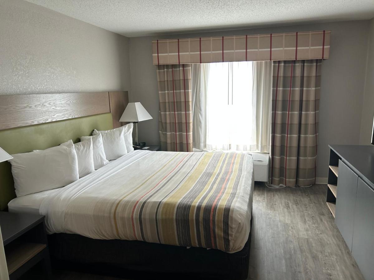 Country Inn & Suites By Radisson, Grand Rapids Airport, Mi Cascade ภายนอก รูปภาพ