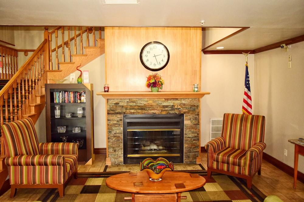 Country Inn & Suites By Radisson, Grand Rapids Airport, Mi Cascade ภายนอก รูปภาพ