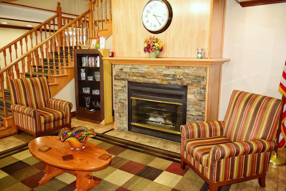 Country Inn & Suites By Radisson, Grand Rapids Airport, Mi Cascade ภายนอก รูปภาพ